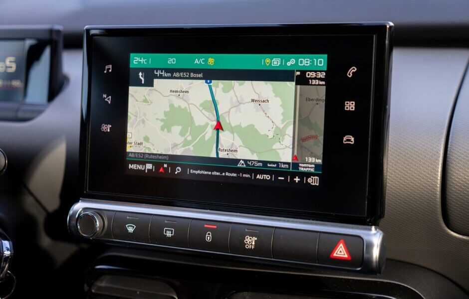 Auto Navigation System GPS